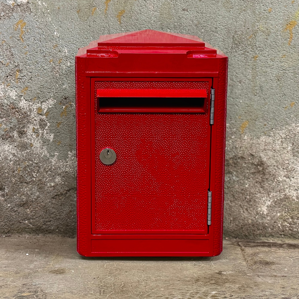 MODELL 1945 – Rot